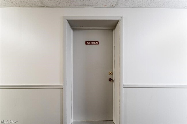 Building Photo - 25735 Lorain Rd