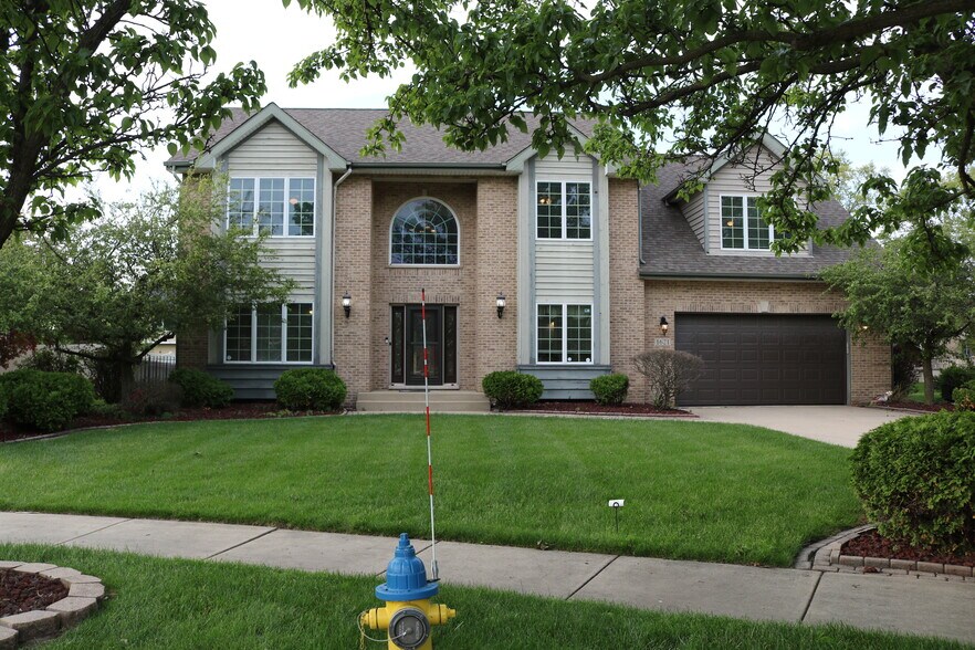 Building Photo - 1621 Santa Ana Ct