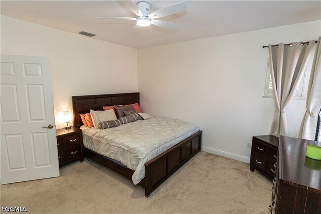 Building Photo - 14081 Bently Cir