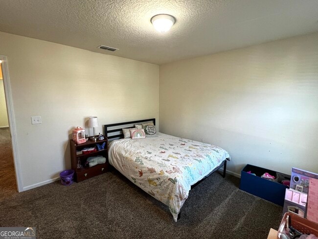 Building Photo - 307 Cedar Breeze Dr