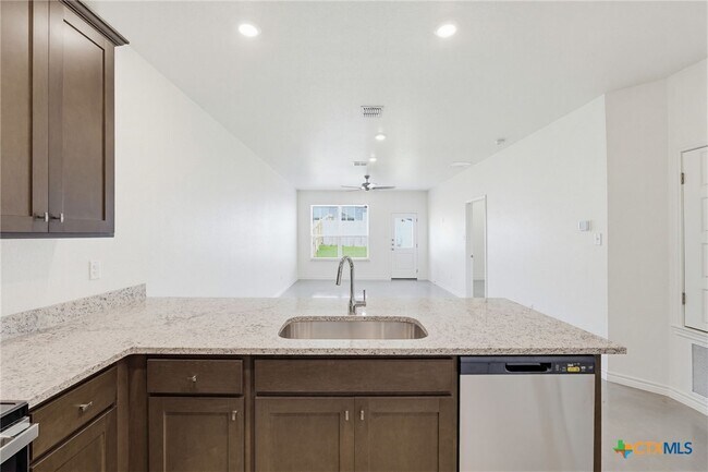 Building Photo - 3803 Sugar Hackberry Trl