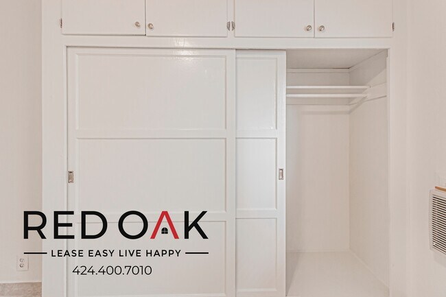 Building Photo - 4838 Hazeltine Ave