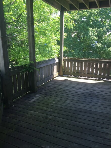 Outside Deck - 4 Adella Plz