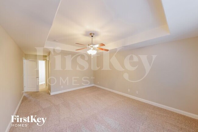 Building Photo - 145 Hillcrest Dr