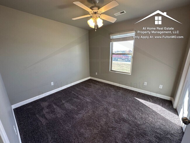 Building Photo - 508 Commons Drive Fulton, MO 65251