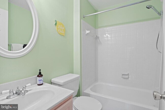 Building Photo - 3366 Taleen Ct