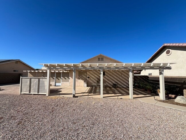 Building Photo - FURNISHED SHORT TERM RENTAL!
