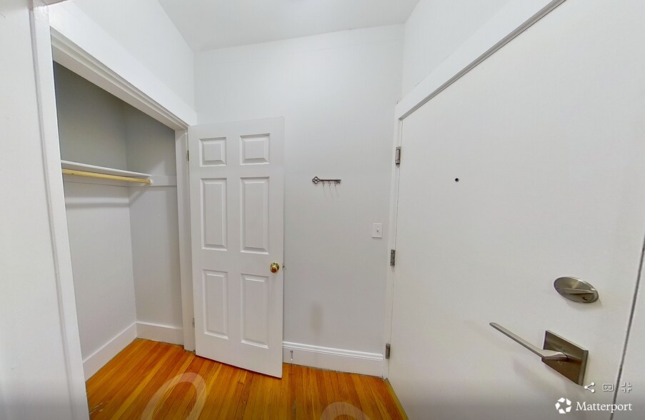 Building Photo - 39 South St