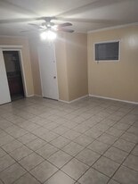 Building Photo - 9818 Hallwood Dr