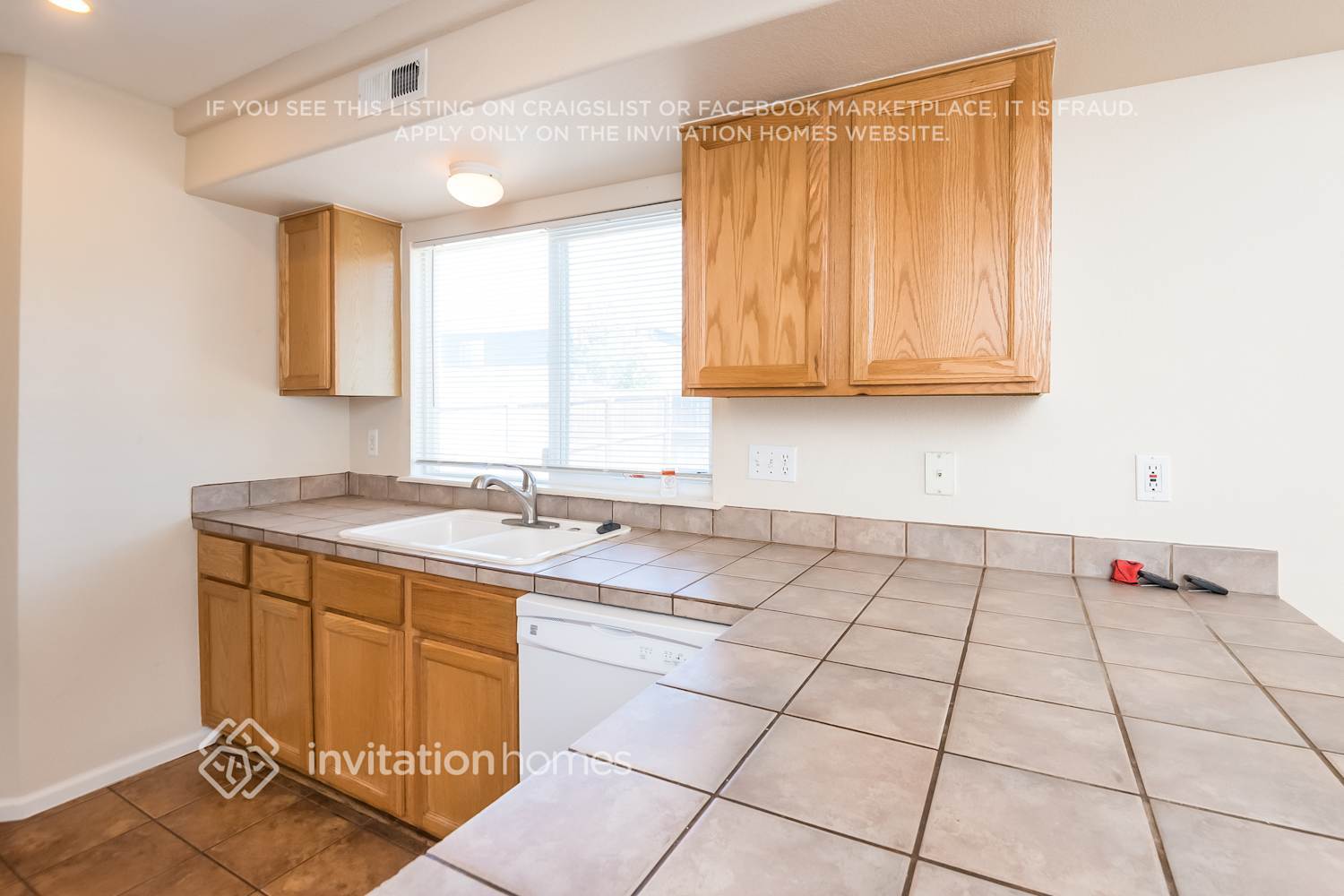 Building Photo - 4138 Netherland St