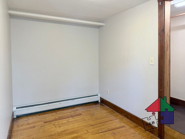 Building Photo - 34 Highland Ave