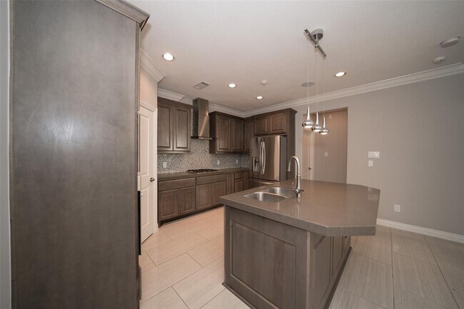 Building Photo - 13415 Preston Cliff Ct