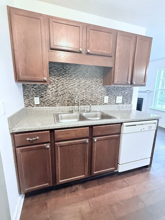 Building Photo - 5705 Mountain Top Pl