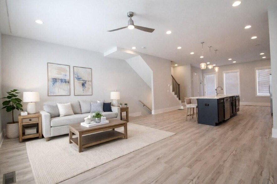 Building Photo - 2475 Sycamore Rd NW