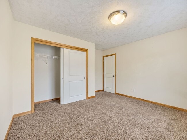 Building Photo - 1730 Pacific Ridge Ln