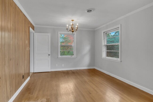 Building Photo - 314 Woodberry Dr