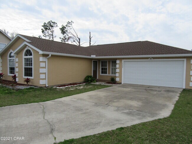 Building Photo - 7302 Rodgers Dr