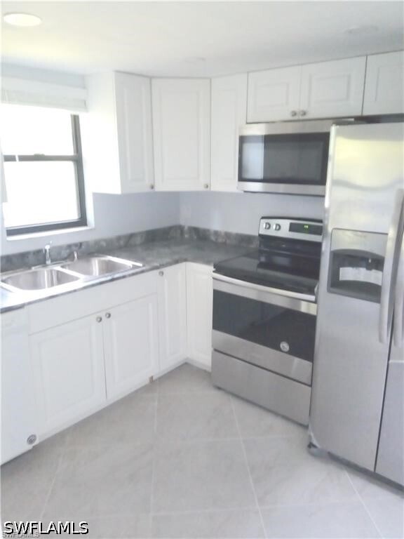 Building Photo - 1480 Green Valley Cir