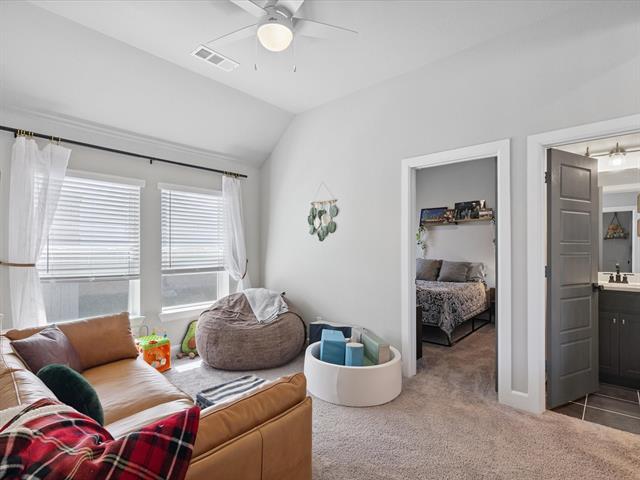 Building Photo - 2240 Lazy Dog Ln
