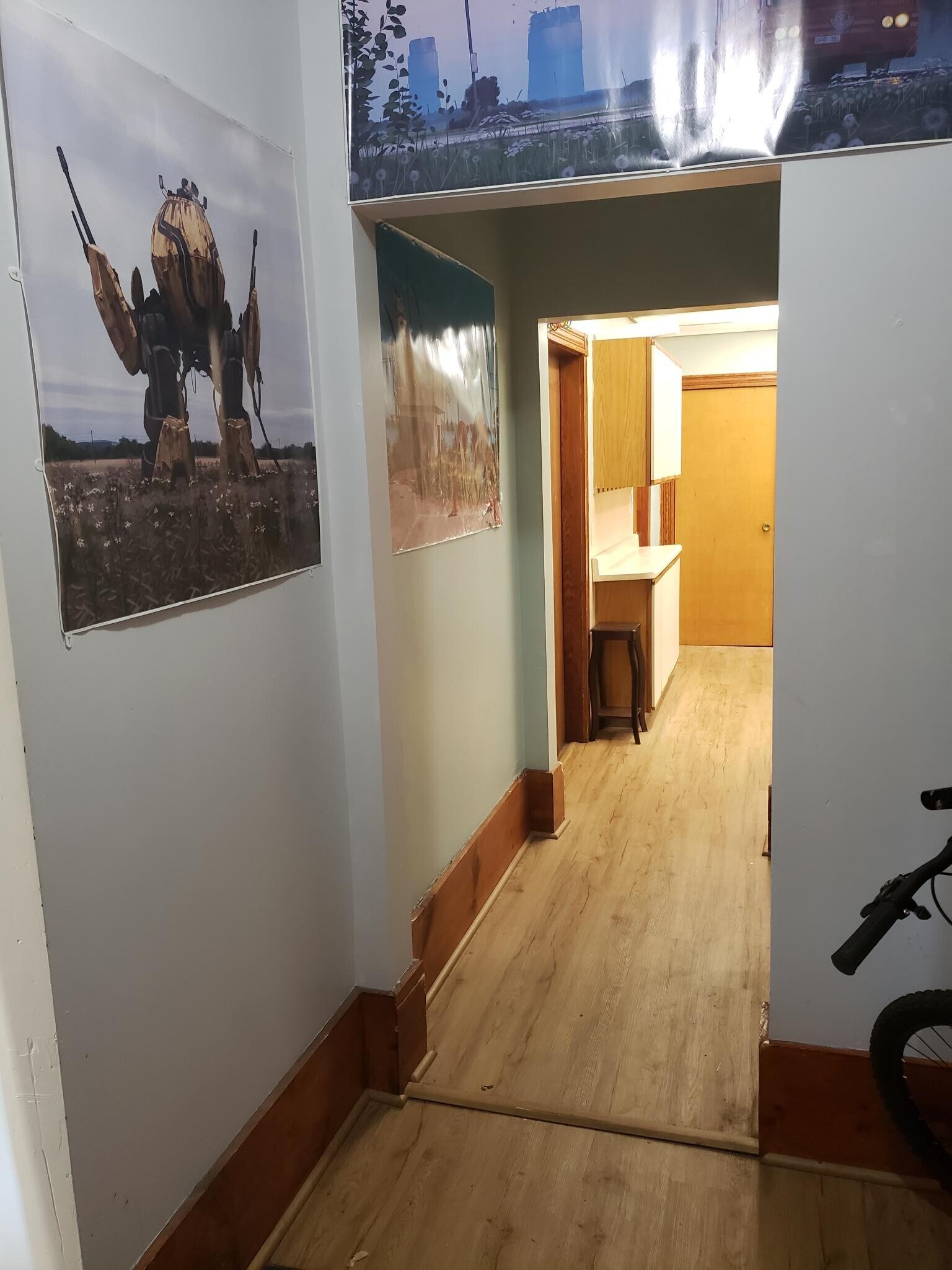 hallway to kitchen from front door - 80 Orchard St