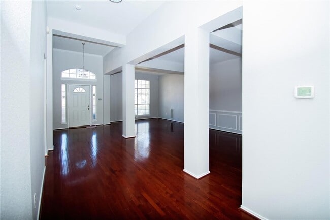 Building Photo - 4576 Postbridge Dr