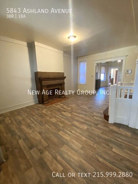 Building Photo - 5843 Ashland Ave