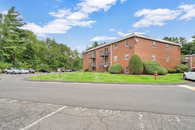 Building Photo - 503 Emmett St