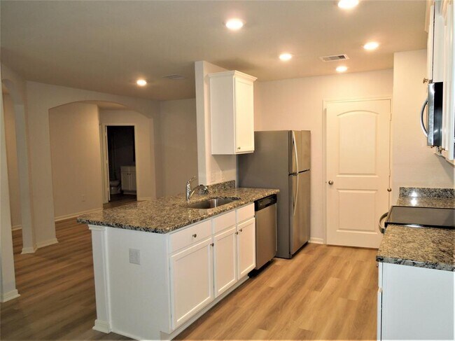 Building Photo - 10506 Copper Ridge Dr