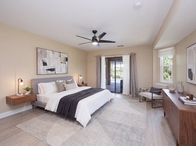 Building Photo - 3 BEDROOM • 2 BATHROOM • PRIVATE POOL • WATERFRONT • BOAT LIFT • ZERO DEPOSIT MOVE-IN AVAILABLE