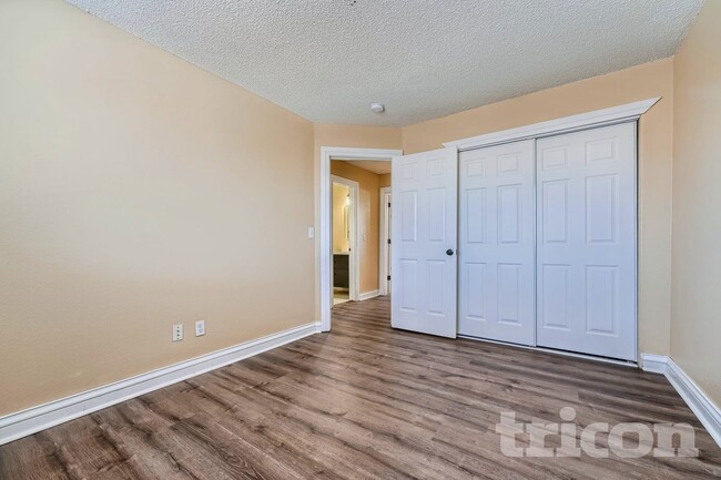 Building Photo - 19714 E Harvard Dr