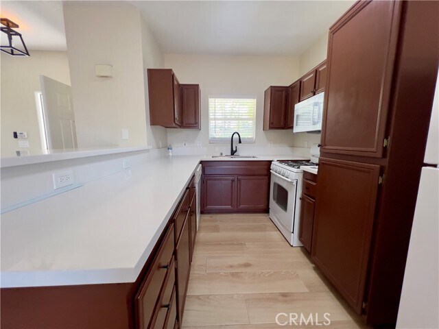 Building Photo - 25446 Sonora Loop