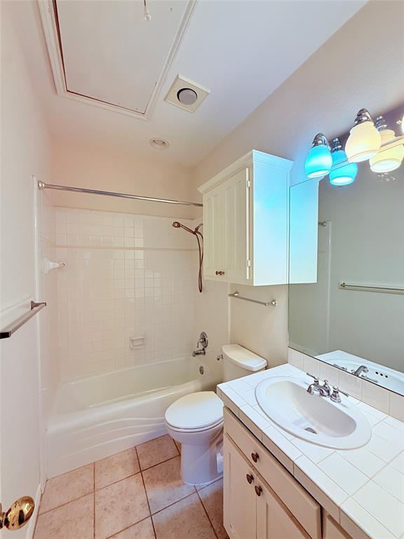 Building Photo - 5615 Shoal Creek Blvd