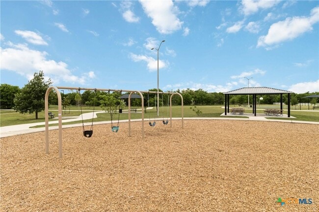 Building Photo - 421 Capistrano Dr
