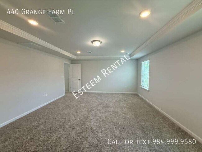 Building Photo - 440 Grange Farm Pl