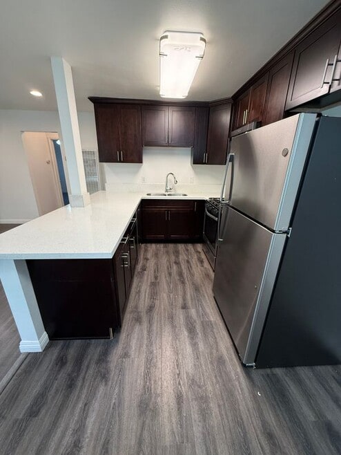 Building Photo - 278 E Washington Blvd