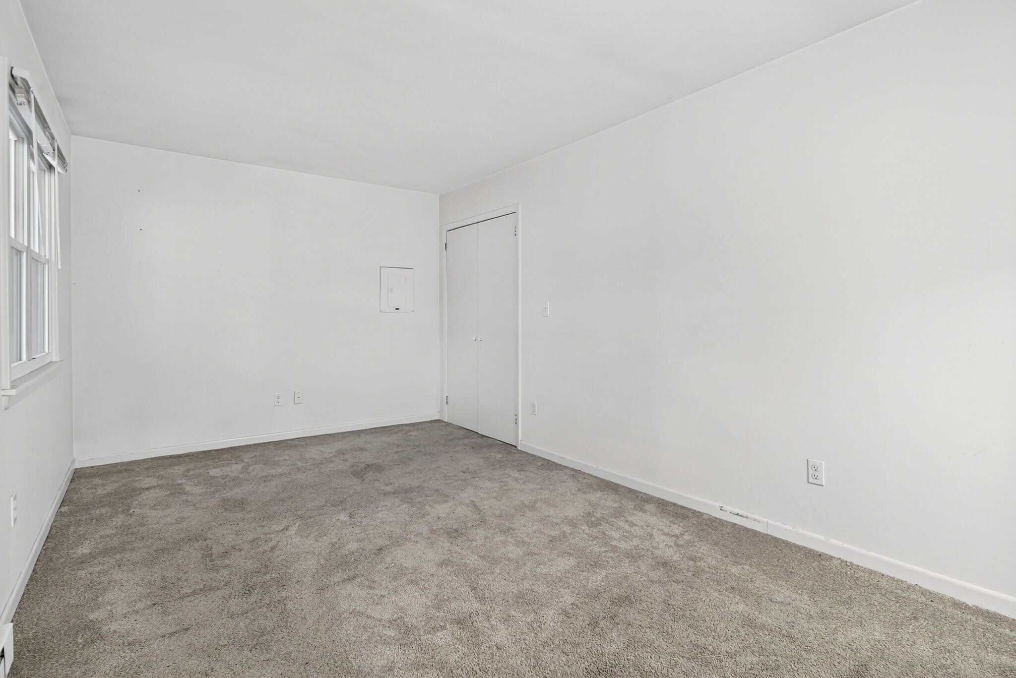 Building Photo - 321 N Fulton St