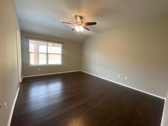 Building Photo - 135 Prairie View Dr