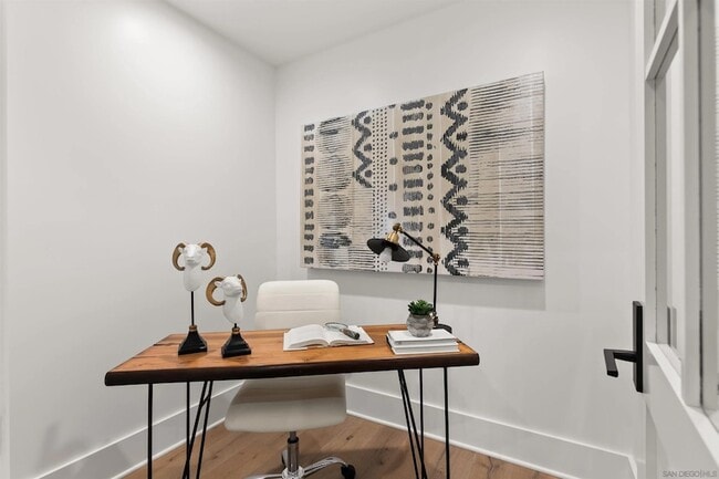 Building Photo - 715 F Ave