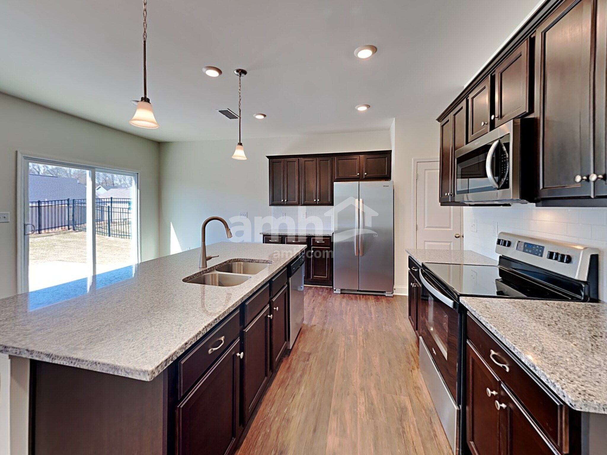 Building Photo - 869 Headland Wy