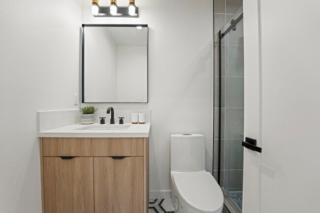 Building Photo - Charming Remodeled Craftsman w/ Modern Finishes in LA