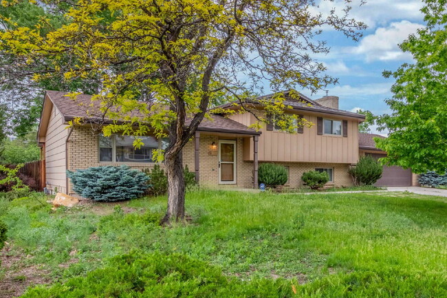 Building Photo - 6724 Knight Dr
