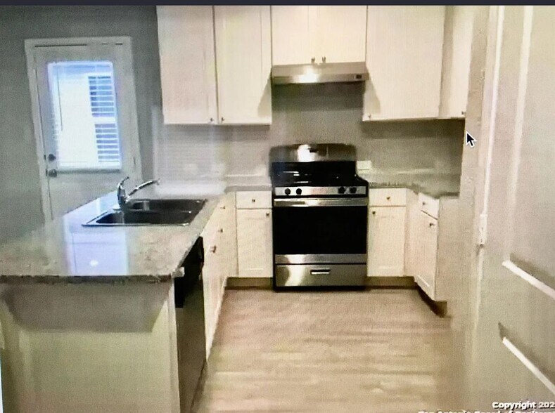 Building Photo - 9220 Griffith Run