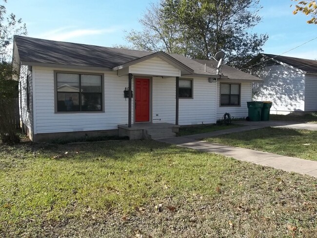 Primary Photo - 2 BEDROOM, 2 BATH CENTRAL BELTON