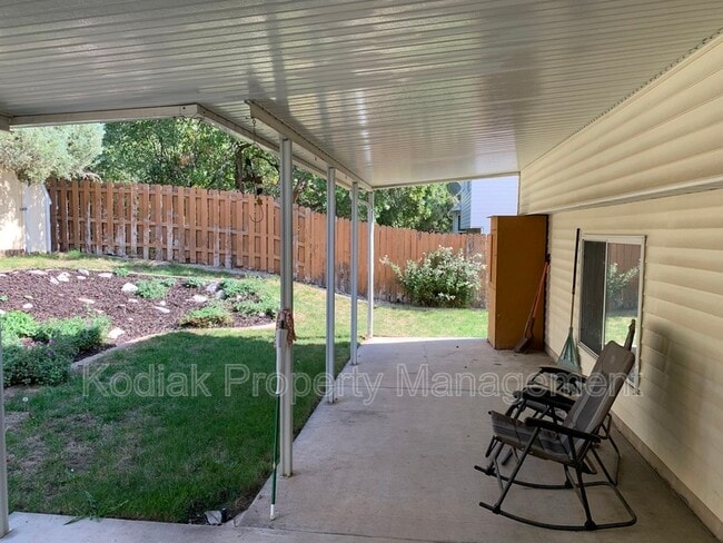 Building Photo - 1737 E 2800 N