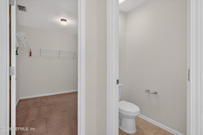 Building Photo - 263 Gilmore Ln