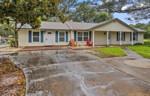 Primary Photo - 8156 4th St