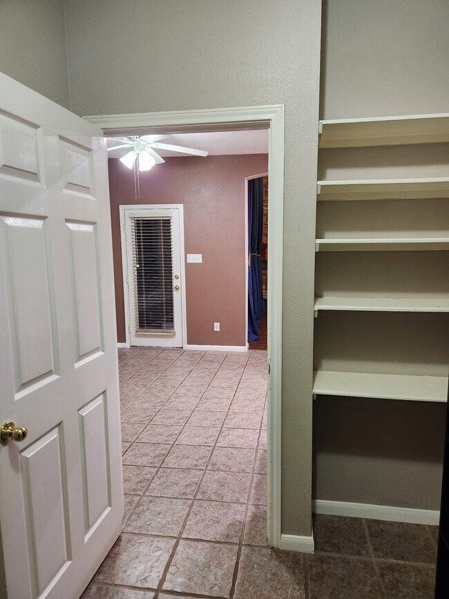 Building Photo - 18138 Delta Estates Ct