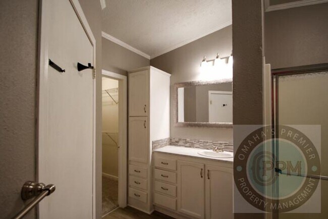 Building Photo - Discover this 3Bd/1Ba in Omaha, Ne