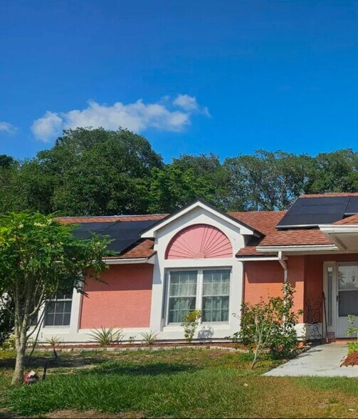 Building Photo - 407 Anise Pl