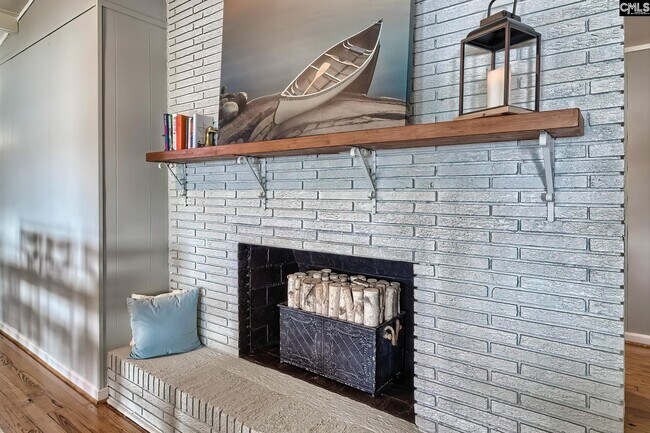 Building Photo - 435 State Rd S-32-1194